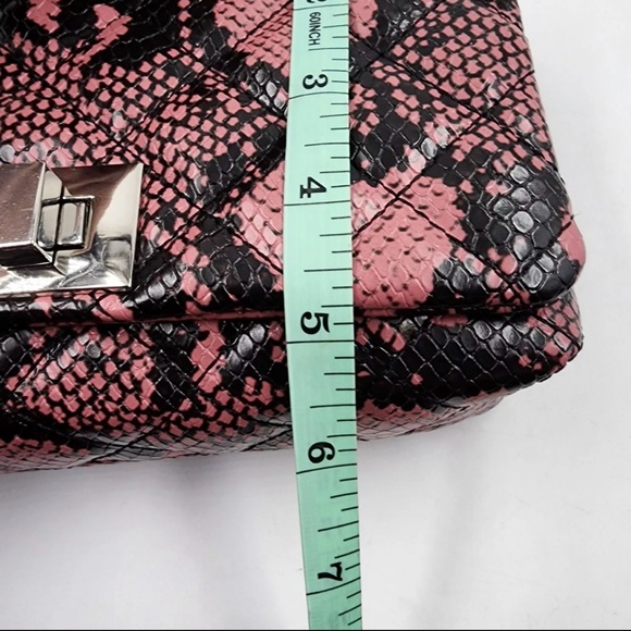 NWT International Concepts Soft Mini Heart Ajae Shoulder Bag - Picture 8 of 11